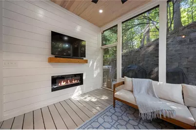 1677 Duncan Drive NW, Atlanta, GA 30318 - Photo 26