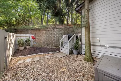 1677 Duncan Drive NW, Atlanta, GA 30318 - Photo 46