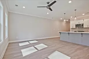 692 Sunstone Ln, Lawrenceville, GA 30043 - Photo 8