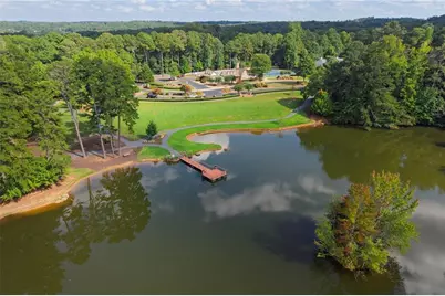 419 Highlands Loop, Woodstock, GA 30188 - Photo 2