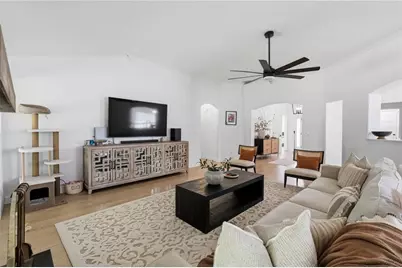 198 Celestial Run, Winder, GA 30680 - Photo 6