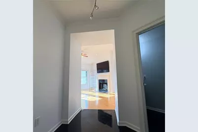 3275 Lenox Road NE #412, Atlanta, GA 30324 - Photo 2