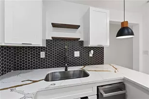 1046 Cheaves St, Forest Park, GA 30297 - Photo 12