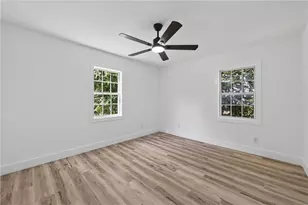 1046 Cheaves St, Forest Park, GA 30297 - Photo 16