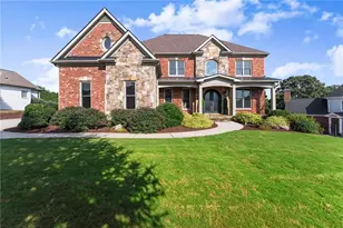 4645 Manor Dr, Gainesville, GA 30506 - Photo 4