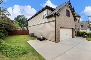 5915 Park Bay Ct, Flowery Branch, GA 30542 - Photo 40