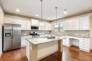5915 Park Bay Ct, Flowery Branch, GA 30542 - Photo 10