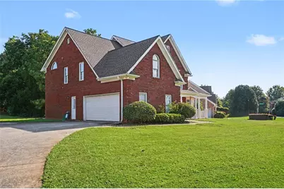 2002 Evergreen Drive SE, Conyers, GA 30013 - Photo 36