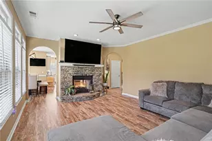2002 Evergreen Dr SE, Conyers, GA 30013 - Photo 6