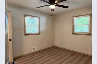 11601 Veterans Memorial Highway, Douglasville, GA 30134 - Photo 16