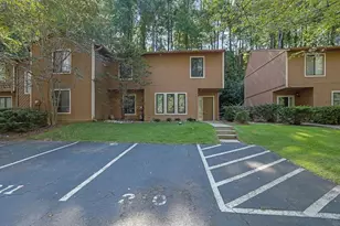 878 Lake Hollow Blvd SW, Marietta, GA 30064 - Photo 1