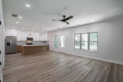 2002 Fence Road, Dacula, GA 30019 - Photo 6