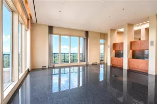 2724 Peachtree Rd NW, Atlanta, GA 30305 - Photo 4