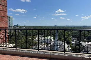 2724 Peachtree Rd NW, Atlanta, GA 30305 - Photo 12