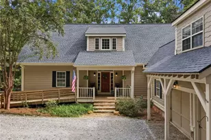 907 Rainbow Cir, Cleveland, GA 30528 - Photo 12