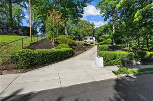 2546 Skyland Trail NE, Atlanta, GA 30319 - Photo 6