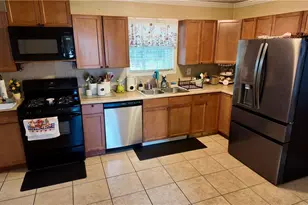 4525 Millenium View Ct, Snellville, GA 30039 - Photo 10