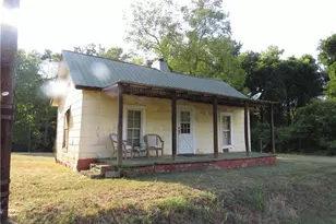 79 Mill St, Cave Spring, GA 30124 - Photo 1