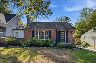 978 Winburn Dr, East Point, GA 30344 - Photo 1