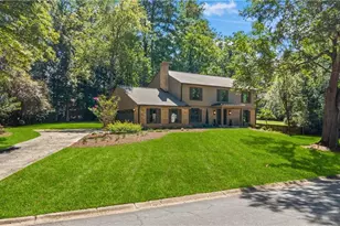 3829 Fox Hills Dr SE, Marietta, GA 30067 - Photo 4