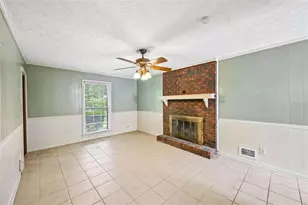 6092 Lakeshore Dr, Mableton, GA 30126 - Photo 10