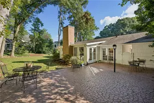 976 Dean Dr NW, Atlanta, GA 30318 - Photo 36