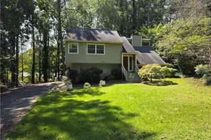 4694 Shallowford Rd, Roswell, GA 30075 - Photo 1