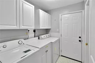 1857 Fern Creek Ln NE, Atlanta, GA 30329 - Photo 28