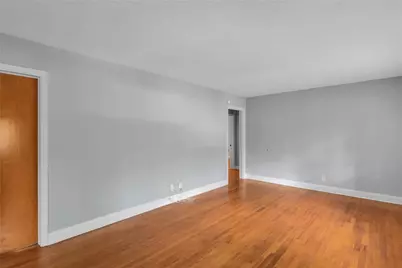 1857 Fern Creek Lane NE, Atlanta, GA 30329 - Photo 32