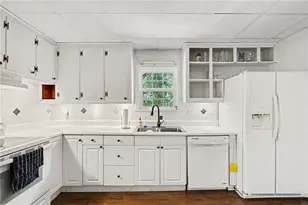 44 E Johnson St, Temple, GA 30179 - Photo 16