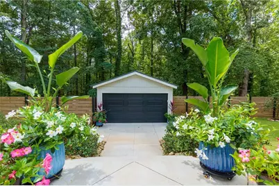 4064 Covered Bridge Road SW, Smyrna, GA 30082 - Photo 68
