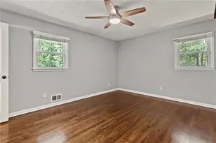 4064 Covered Bridge Rd SW, Smyrna, GA 30082 - Photo 30