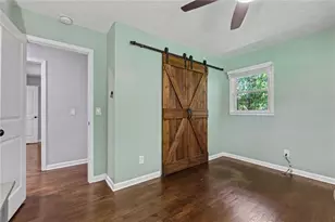 4064 Covered Bridge Rd SW, Smyrna, GA 30082 - Photo 28