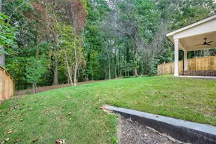 2253 Paul Ave NW, Atlanta, GA 30318 - Photo 36