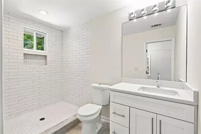 126 Meadow Park Lane SW, Atlanta, GA 30315 - Photo 12