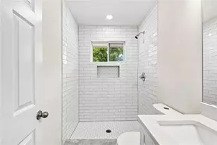 126 Meadow Park Ln SW, Atlanta, GA 30315 - Photo 16