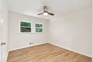 126 Meadow Park Ln SW, Atlanta, GA 30315 - Photo 14