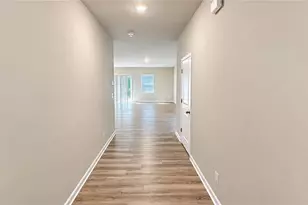 739 Gelderland Dr, Hampton, GA 30228 - Photo 2