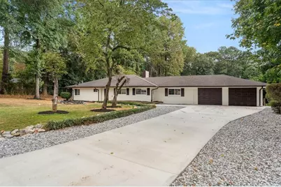 2410 Rugby Avenue, College Park, GA 30337 - Photo 2
