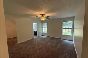 1201 Oakland Dr, Monroe, GA 30655 - Photo 10