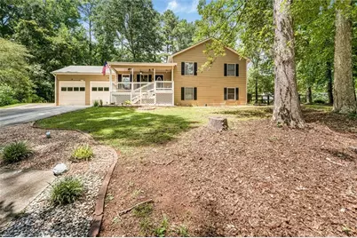 1601 River Glen Road, Auburn, GA 30011 - Photo 1