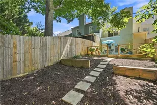 1208 Magnolia Way SE, Smyrna, GA 30082 - Photo 28