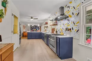 4577 N Peachtree Rd, Dunwoody, GA 30338 - Photo 10
