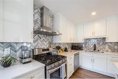 654 Gillette Avenue SW, Atlanta, GA 30310 - Photo 12