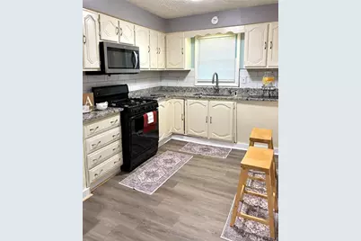 567 Center Hill Avenue NW, Atlanta, GA 30318 - Photo 12