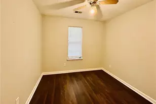 4058 Heritage Valley Ct, Norcross, GA 30093 - Photo 10