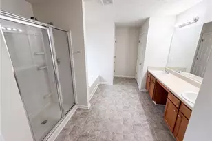 910 Paper Creek Dr, Lawrenceville, GA 30046 - Photo 16