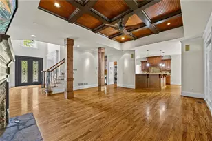 5545 Stoneleigh Dr, Suwanee, GA 30024 - Photo 8
