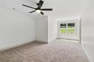 105 W Lake Blvd, Carrollton, GA 30116 - Photo 18