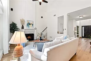 10915 Kimball Crest Dr, Alpharetta, GA 30022 - Photo 12